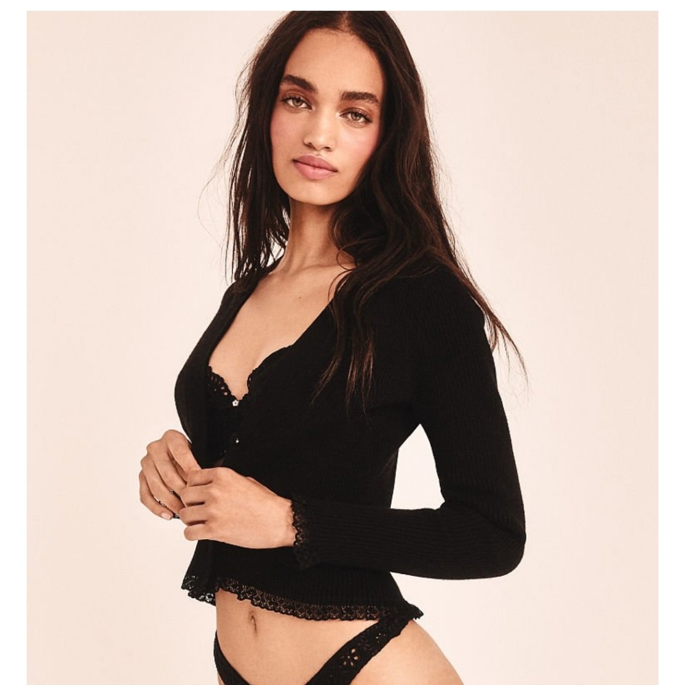 Nina Cardigan